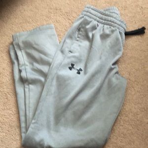Under Armour boys pants